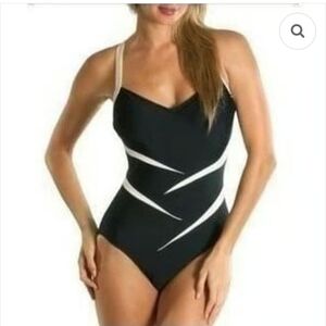 Carol Wior Classic Splice Asymetrical One Piece‎ Size Small